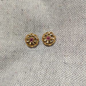 Avon Vintage pink and goldtoned pierced fashion earrings